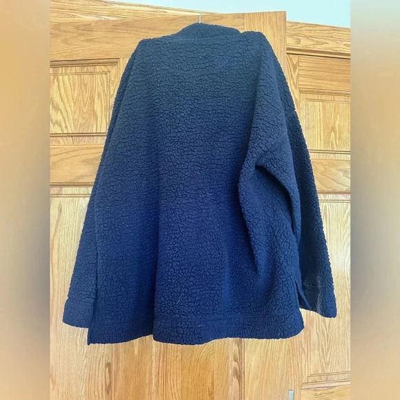 Aerie - Sherpa Pullover Sweater - Picture 10 of 10